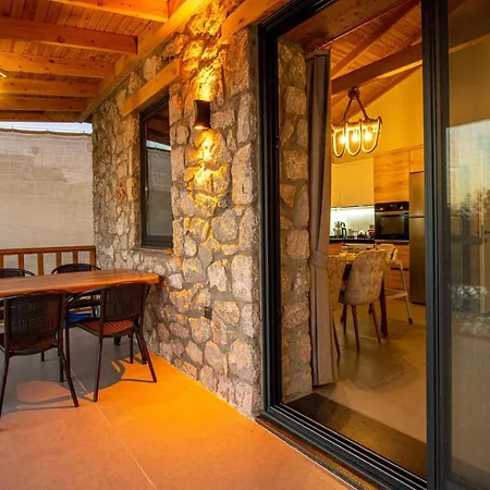 Beyza- Fethiye'de 2+1 Jakuzili 费特希耶