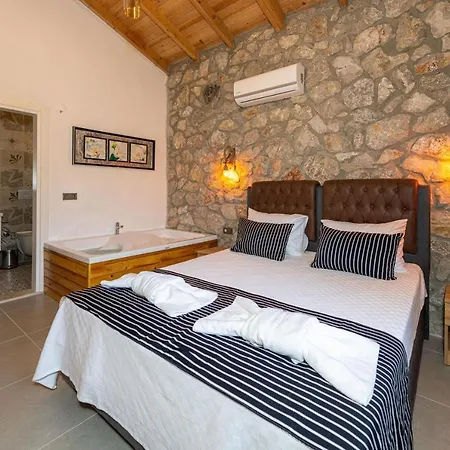 Appartamento Beyza- Fethiye'de 2+1 Jakuzili *