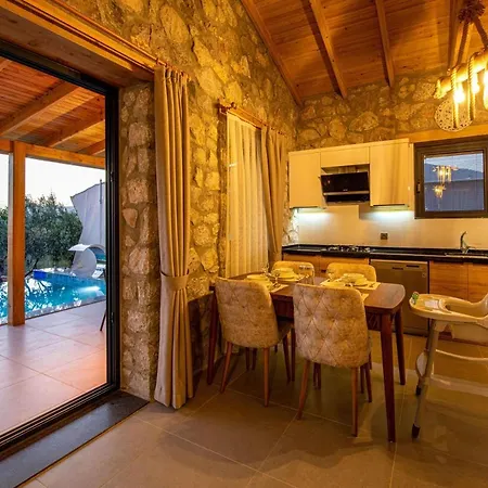 公寓 Beyza- Fethiye'de 2+1 Jakuzili