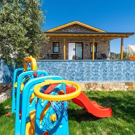 Beyza- Fethiye'de 2+1 Jakuzili * 费特希耶